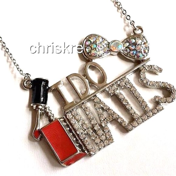 Nail Tech Cosmetology Stylist Necklace Gift I DO NAILS Mary Kay Silver Plated - Picture 2 of 8